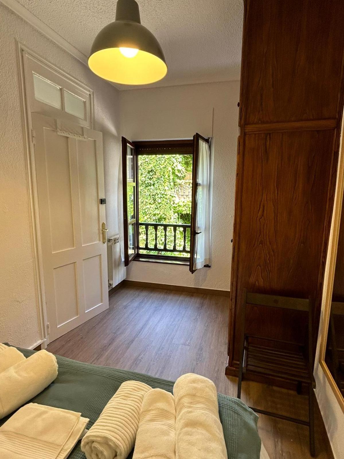 La Aldea 3 , Centro De 柯米拉斯 外观 照片